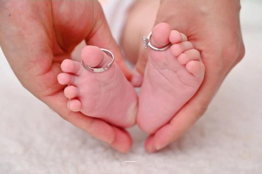 定西孕妇前三个月的睡姿